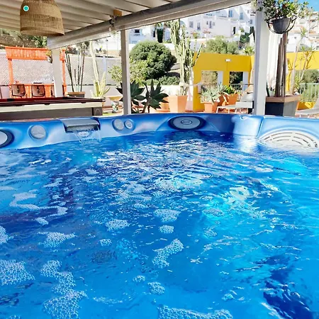 Apartment Atico Con Jacussi Y Parking En La Playa By Spainsunrentals